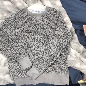H&M divided size large leopard print gray sweatshirt